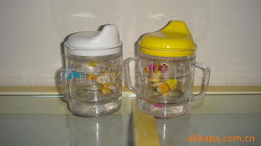 臺(tái)州市黃巖小志氣日用品廠 匠心打造化妝品品牌